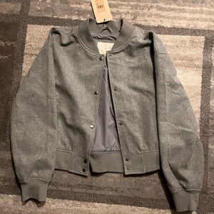 Grey Levi’s bomber jacket Size XL